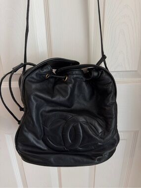 Chanel Hobo Bucket Bag 1970s Side Cinch Black Lamb Skin Inside & Out Tassel RARE